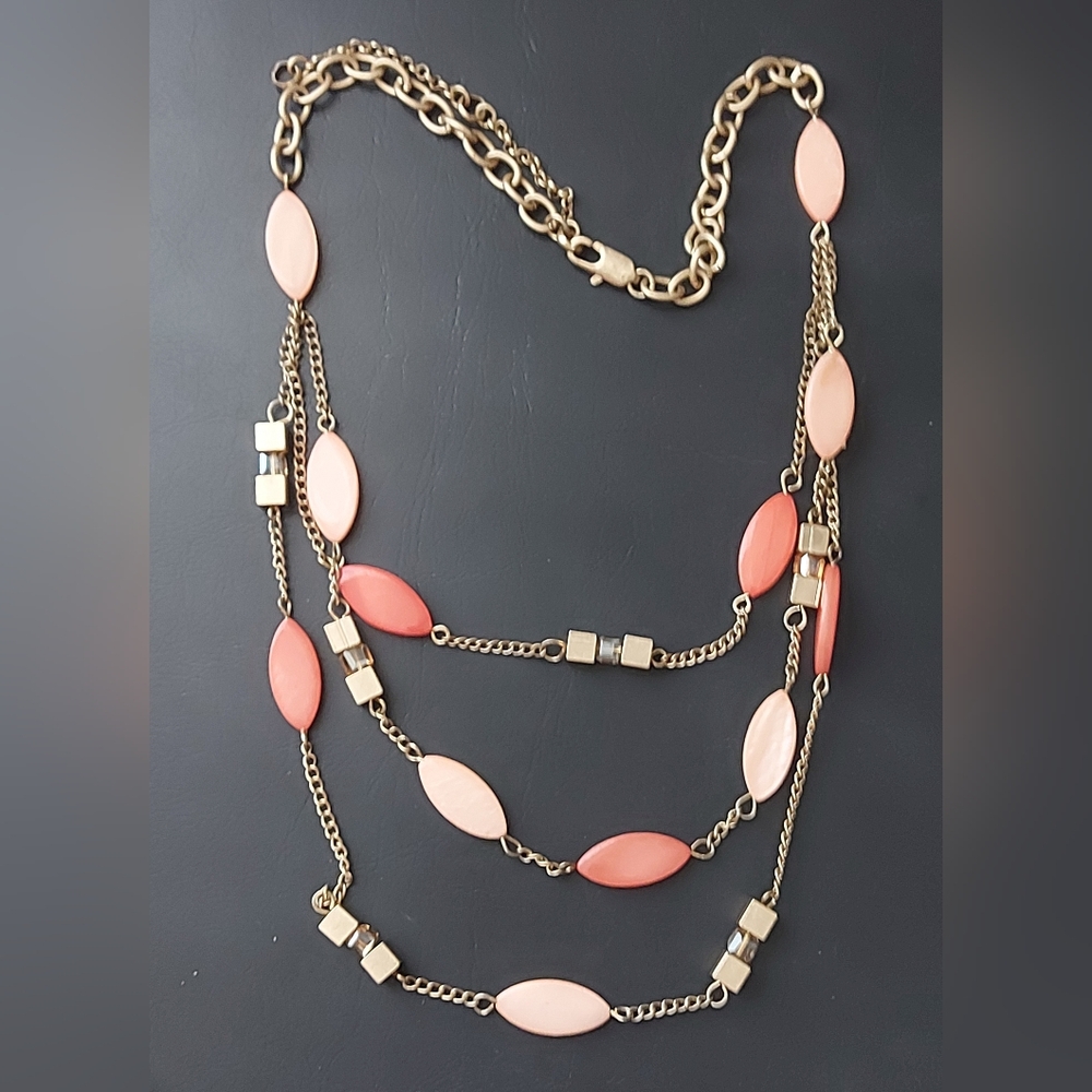 Kenneth Cole New York Necklace